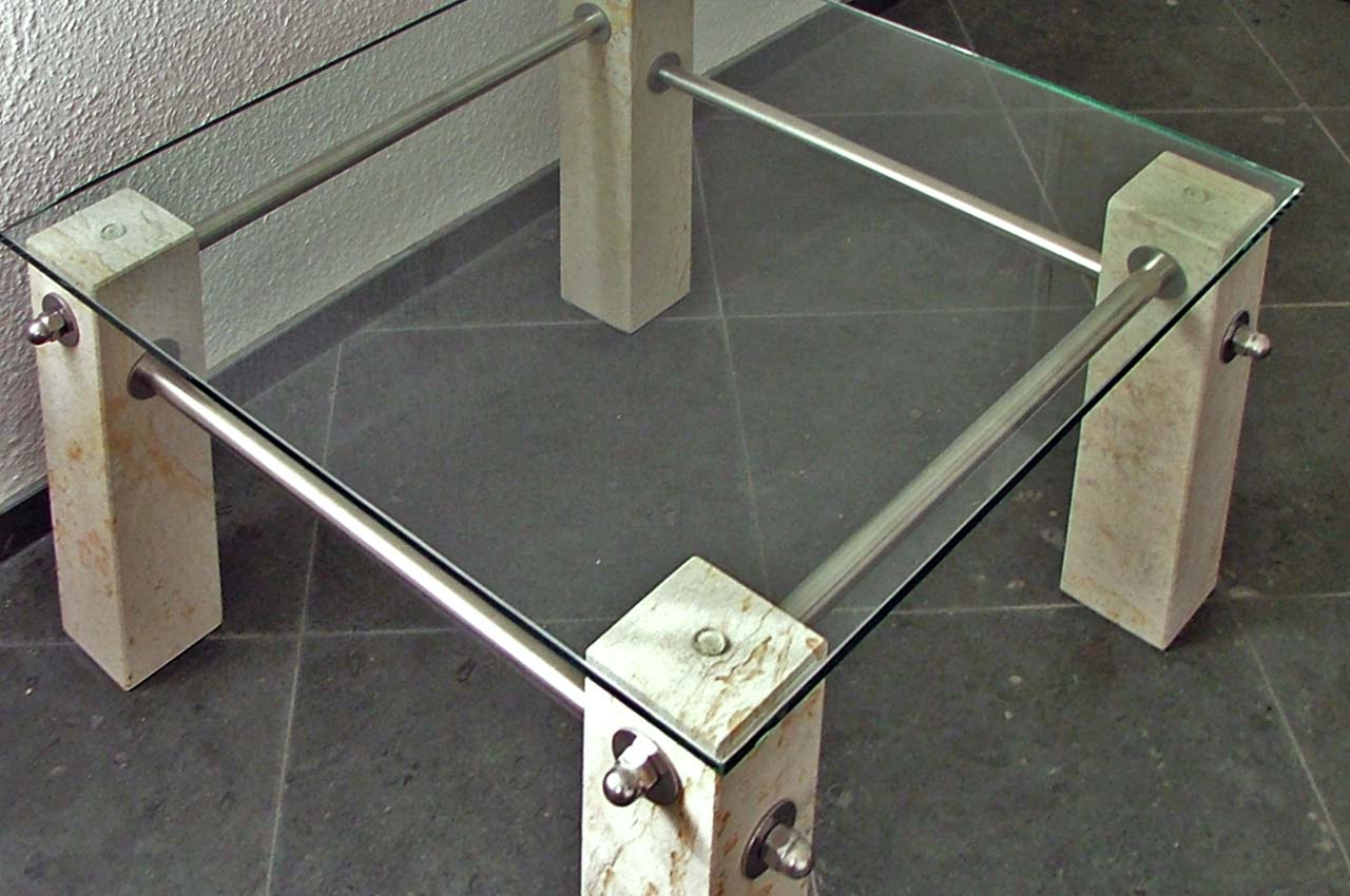 Tisch Sandstein-Edelstahl-Glas